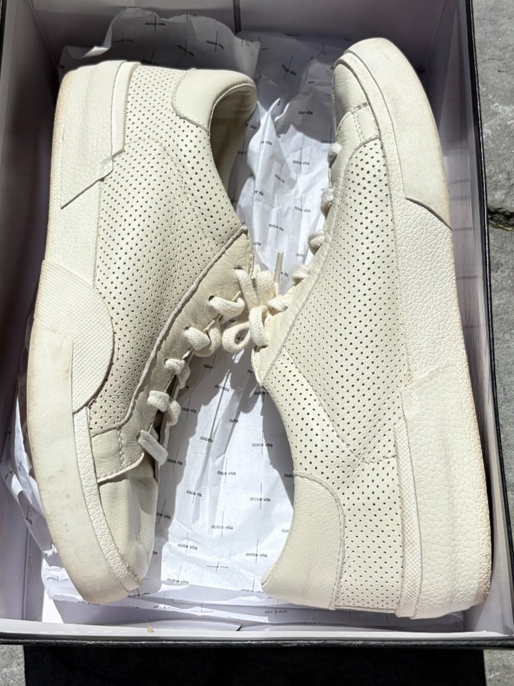 Dolce Vita Zina White Perforated Leather Sneakers Size 8